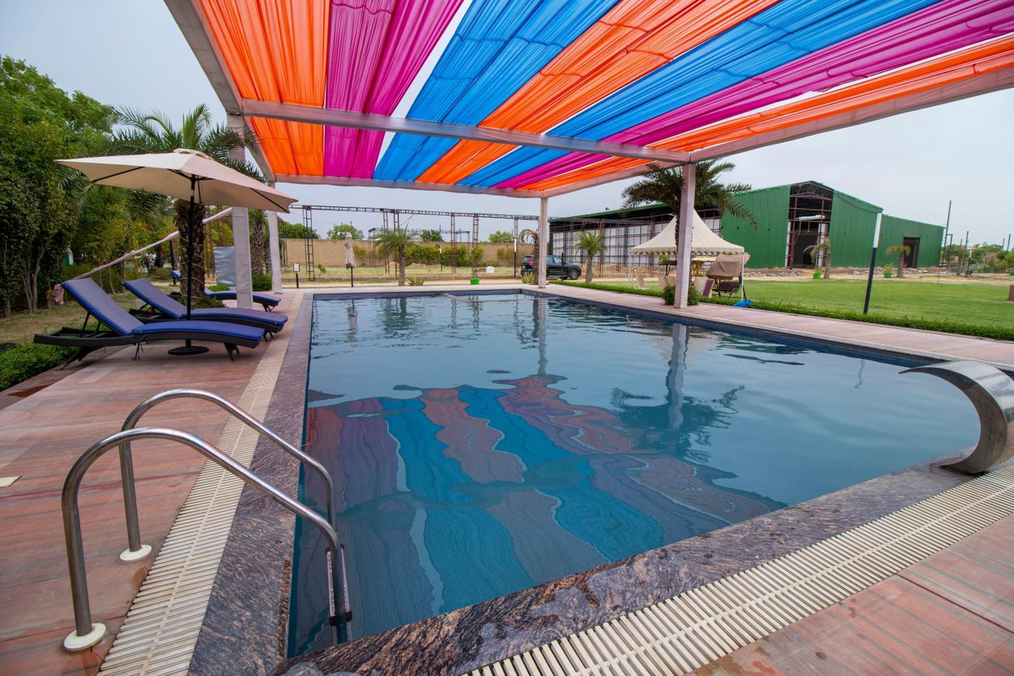 Elegance Resort Vrindāvan Dış mekan fotoğraf
