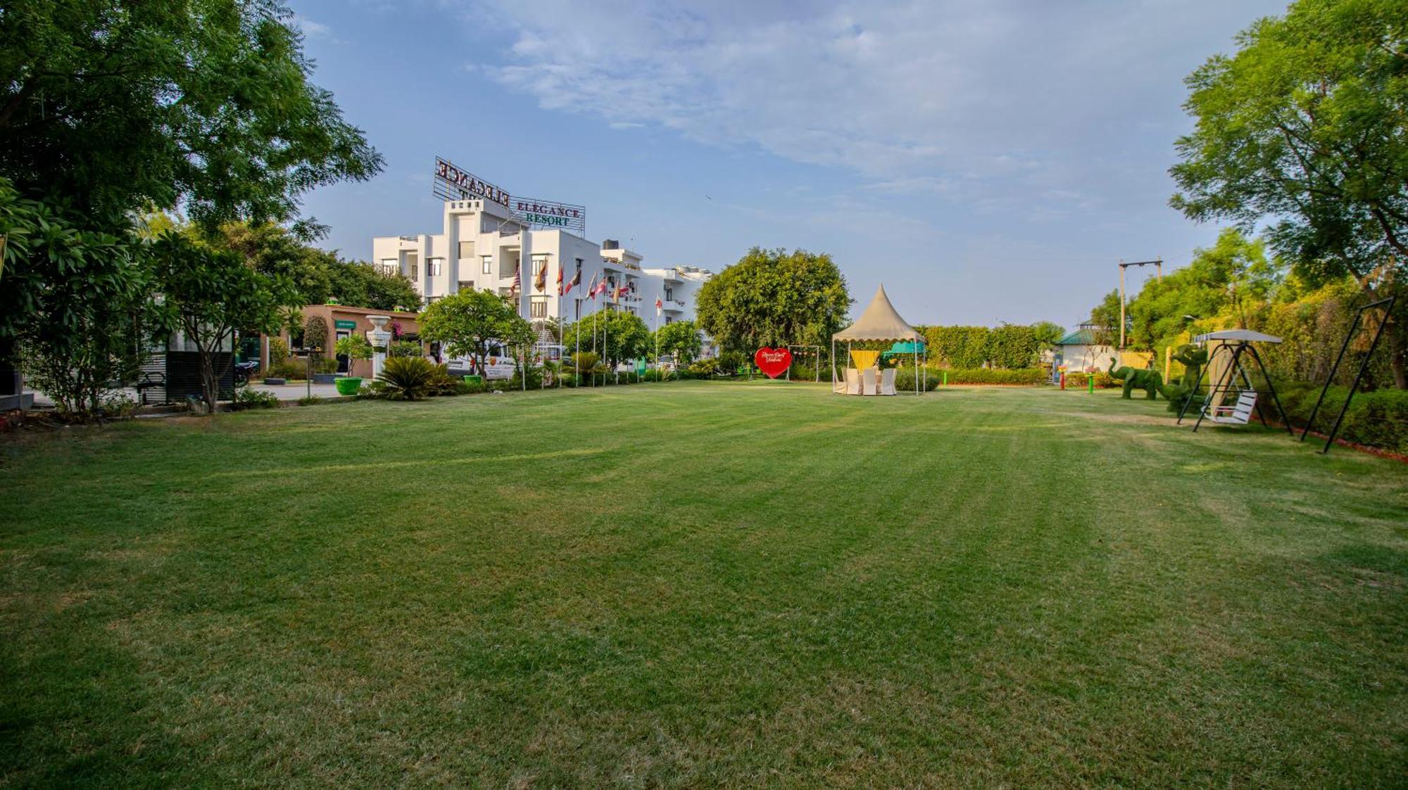 Elegance Resort Vrindāvan Dış mekan fotoğraf