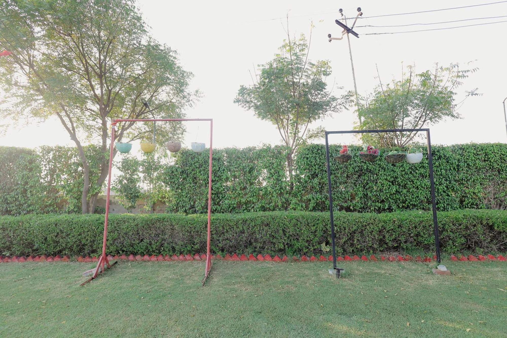Elegance Resort Vrindāvan Dış mekan fotoğraf