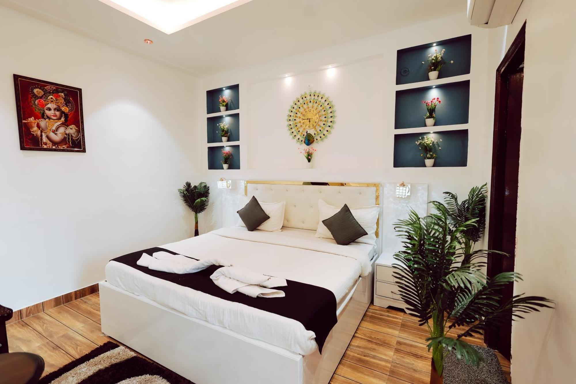 Elegance Resort Vrindāvan Dış mekan fotoğraf